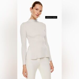 NWOT Babaton Sculpt Knit Tie-back Longsleeve, Size‎ M